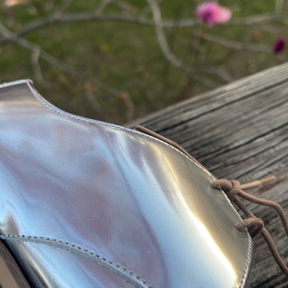 EVERLANE Italy Leather E2 Shine Modern Oxford Silver Lace up Women's Shoes Size - Picture 9 of 16